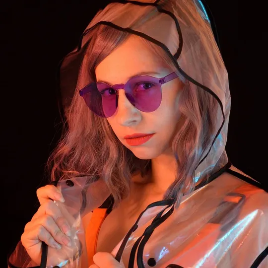 Womens Hoodie Pink Front2